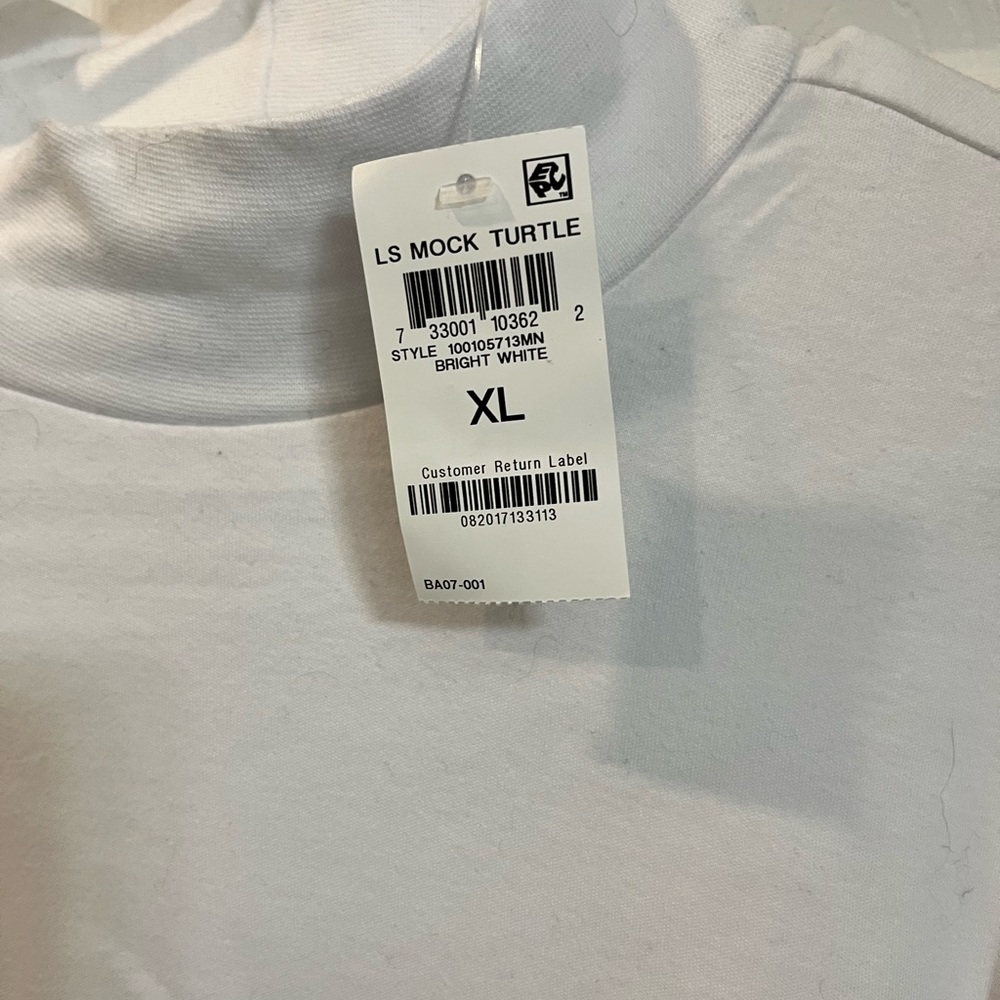 Men’s New Club Room mock turtleneck XL